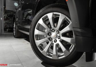 Новый Chevrolet Tahoe 2023 (4 фото)