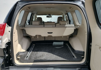 Подержанный автомобиль Toyota Land Cruiser Prado 2010 года (20 фото)