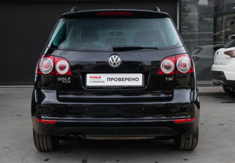 Подержанный автомобиль Volkswagen Golf Plus 2011 года (5 фото)