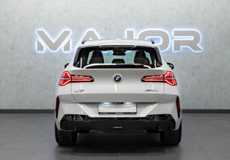 Новый BMW X3 2025 (6 фото)