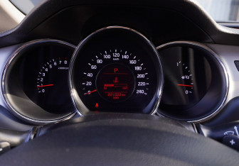 Подержанный автомобиль Kia Ceed Wagon 2014 года (12 фото)