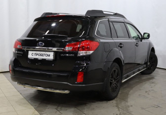 Подержанный автомобиль Subaru Outback Wagon 2014 года (4 фото)