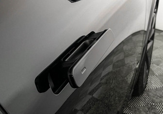 Подержанный автомобиль LiXiang L7 2024 года (30 фото)