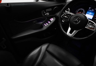 Подержанный автомобиль Mercedes-Benz GLC Coupe 2020 года (15 фото)