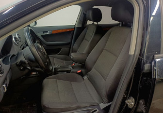 Подержанный автомобиль Audi A3 Hatchback 2012 года (19 фото)