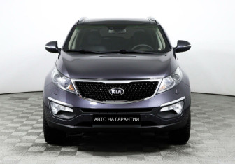 Подержанный автомобиль Kia Sportage 2014 года (2 фото)