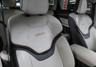Подержанный автомобиль Haval Jolion 2022 года (12 фото)