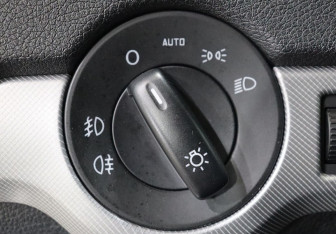 Подержанный автомобиль Skoda Octavia Liftback 2008 года (12 фото)