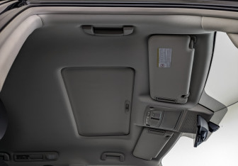 Подержанный автомобиль Infiniti QX80 2020 года (23 фото)