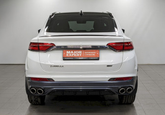 Подержанный автомобиль Geely Tugella 2023 года (6 фото)