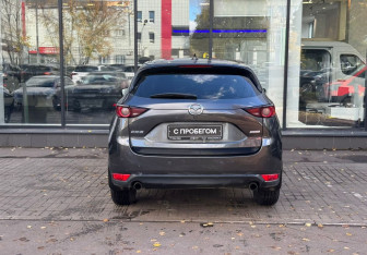 Подержанный автомобиль Mazda CX-5 2019 года (7 фото)