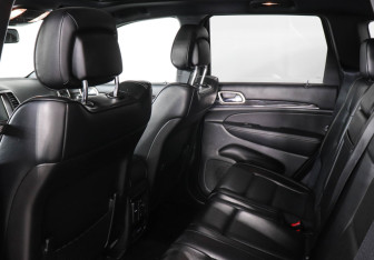 Подержанный автомобиль Jeep Grand Cherokee 2014 года (12 фото)