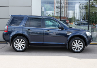 Подержанный автомобиль Land Rover Freelander 2012 года (4 фото)