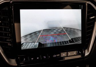 Новый Isuzu D-Max 2025 (14 фото)