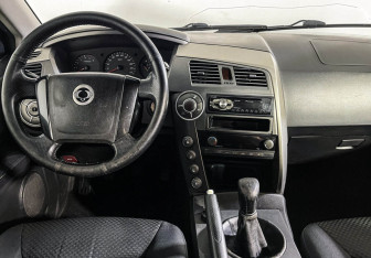 Подержанный автомобиль SsangYong Kyron 2012 года (12 фото)