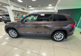 Подержанный автомобиль Skoda Kodiaq 2019 года (8 фото)