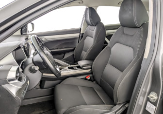 Подержанный автомобиль Geely Coolray 2022 года (20 фото)