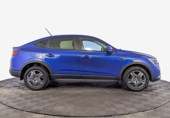 Подержанный автомобиль Renault Arkana 2021 года (4 фото)