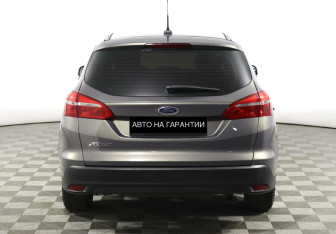 Подержанный автомобиль Ford Focus Wagon 2018 года (4 фото)