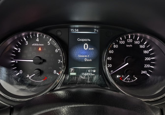 Подержанный автомобиль Nissan Qashqai 2016 года (16 фото)