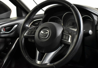 Подержанный автомобиль Mazda 6 Sedan 2016 года (11 фото)
