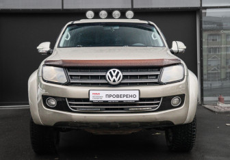 Подержанный автомобиль Volkswagen Amarok 2013 года (2 фото)