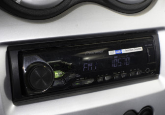 Подержанный автомобиль Renault Sandero 2011 года (13 фото)