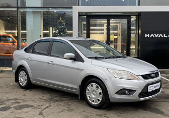 Подержанный автомобиль Ford Focus Sedan 2008 года (3 фото)