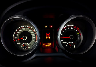 Подержанный автомобиль Mitsubishi Pajero 2019 года (13 фото)