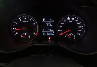 Подержанный автомобиль Kia Rio Sedan 2018 года (11 фото)