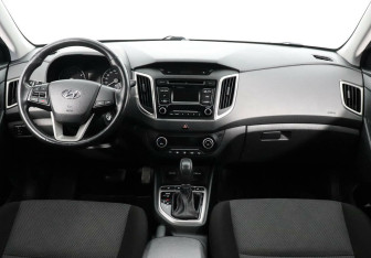 Подержанный автомобиль Hyundai Creta 2018 года (6 фото)