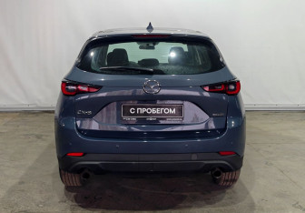 Подержанный автомобиль Mazda CX-5 2023 года (6 фото)