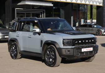 Подержанный автомобиль Jetour T2 2024 года (3 фото)