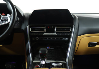Подержанный автомобиль BMW M8 Sedan 2019 года (14 фото)