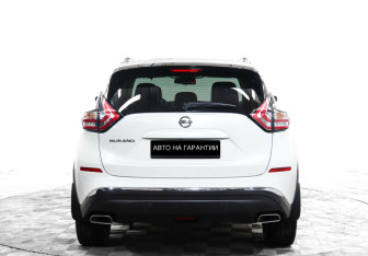 Подержанный автомобиль Nissan Murano Suv 2021 года (6 фото)