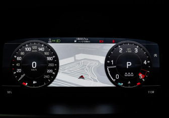 Подержанный автомобиль Land Rover Defender Suv 2020 года (11 фото)