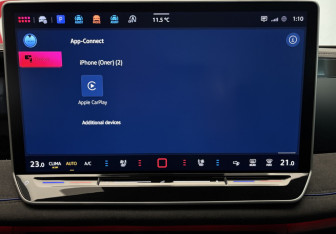 Подержанный автомобиль Volkswagen Tiguan 2024 года (17 фото)