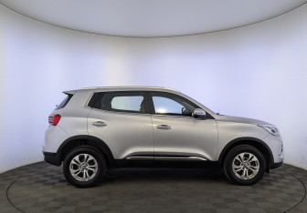 Подержанный автомобиль Chery Tiggo 4 Pro 2022 года (4 фото)