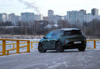 Подержанный автомобиль Zeekr X 2023 года (16 фото)