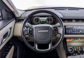 Подержанный автомобиль Land Rover Range Rover Velar 2020 года (22 фото)