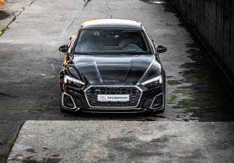 Подержанный автомобиль Audi A5 Liftback 2020 года (2 фото)