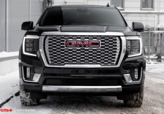 Подержанный автомобиль GMC Yukon 2023 года (5 фото)