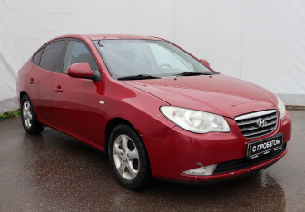 Подержанный автомобиль Hyundai Elantra Sedan 2007 года (3 фото)