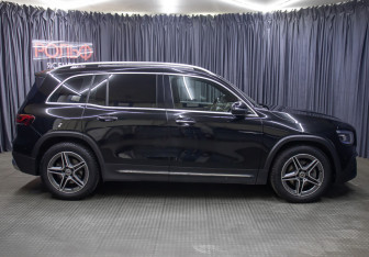 Подержанный автомобиль Mercedes-Benz GLB 2021 года (4 фото)