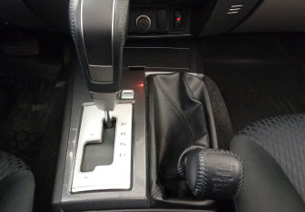 Подержанный автомобиль Mitsubishi Pajero Sport 2014 года (16 фото)