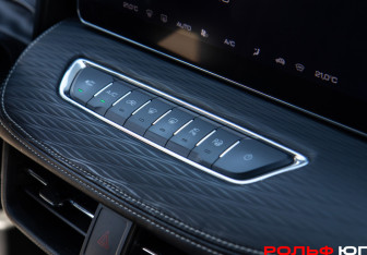 Подержанный автомобиль Haval Jolion 2023 года (12 фото)