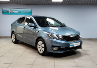 Подержанный автомобиль Kia Rio Sedan 2015 года (3 фото)