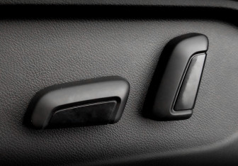 Подержанный автомобиль Volkswagen Touareg 2020 года (21 фото)