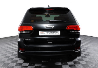 Подержанный автомобиль Jeep Grand Cherokee 2016 года (6 фото)