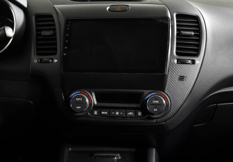 Подержанный автомобиль Kia Cerato Sedan 2018 года (13 фото)